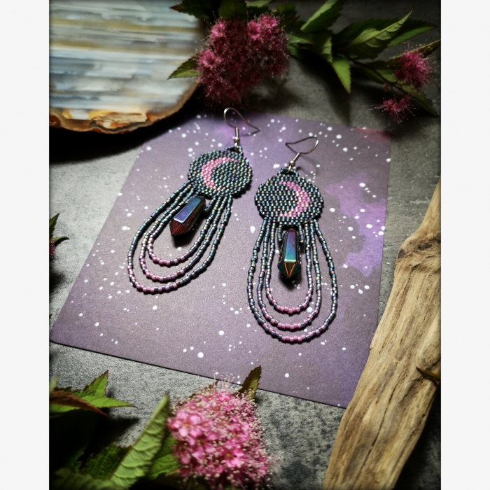Little Crescent Earrings with Hematites